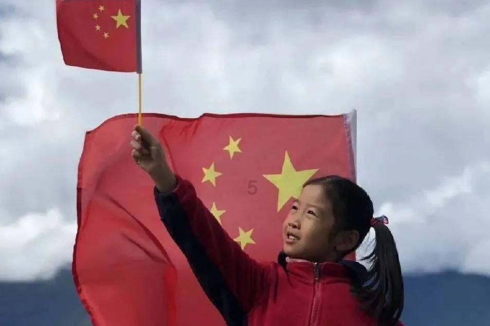 救援卡通熊仔